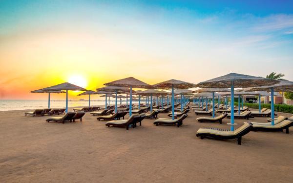 Sunrise Alora Aqua Park Resort 1