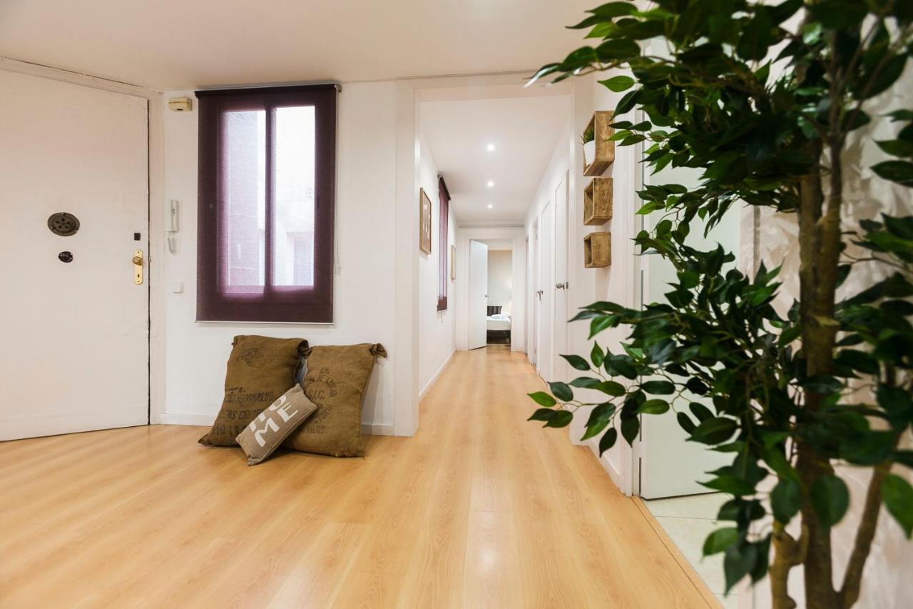 Be Barcelona Plaza Catalunya 2