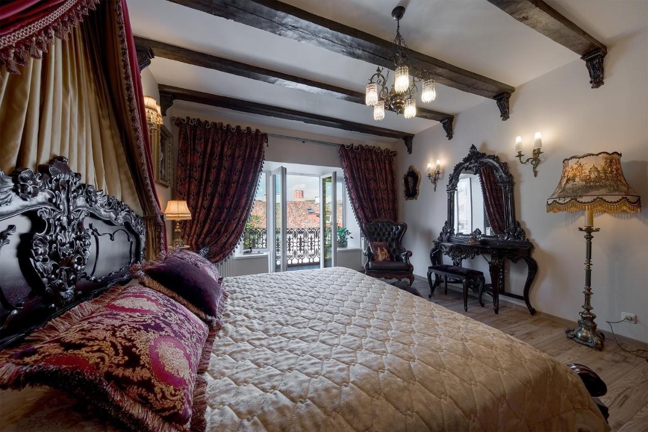 Grand Duke Apartments