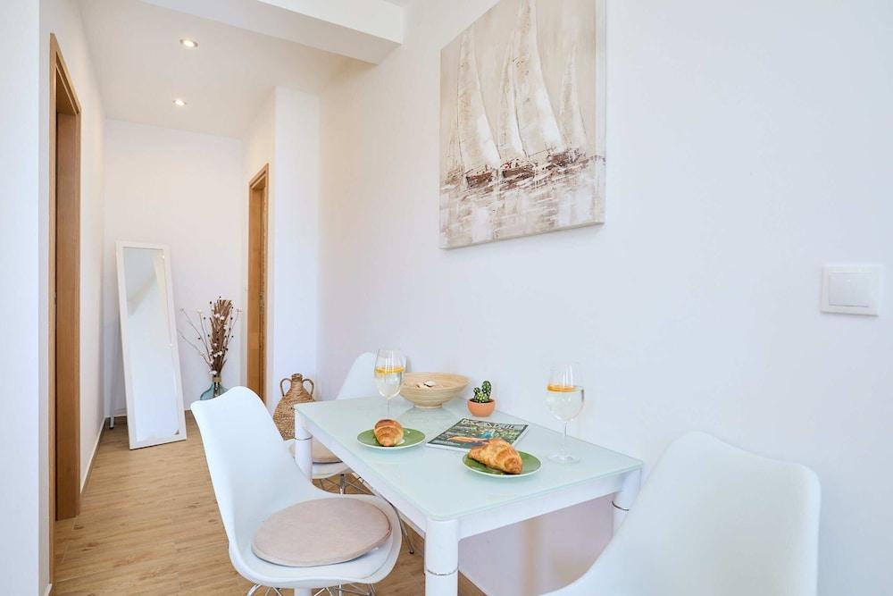 Hedera Estate, Hedera A38 2