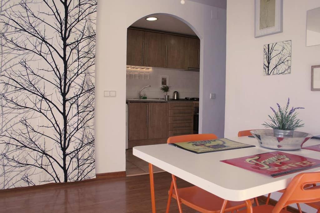 Lovely Apartment with a Terrace 2