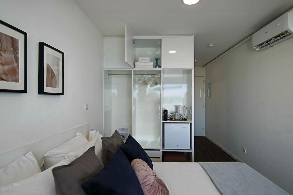 Phaedrus Living Luxury Suite Nicosia 505 2