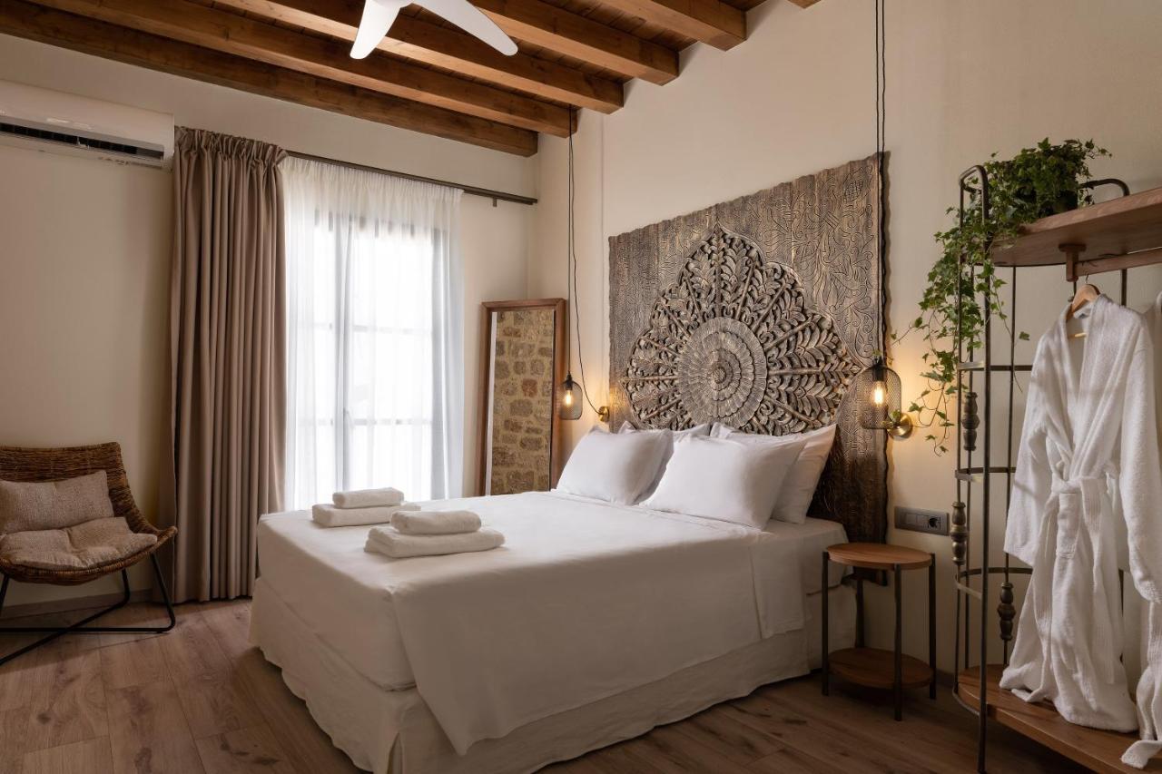 San Antonio Luxury Apartments, Medieval Town