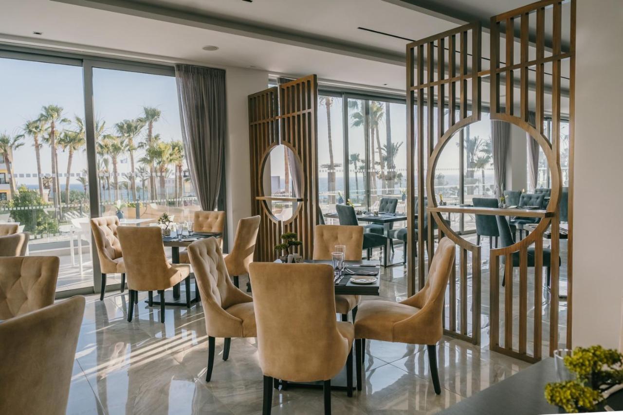 St. George Beach Hotel & SPA Resort (Adults only) 1