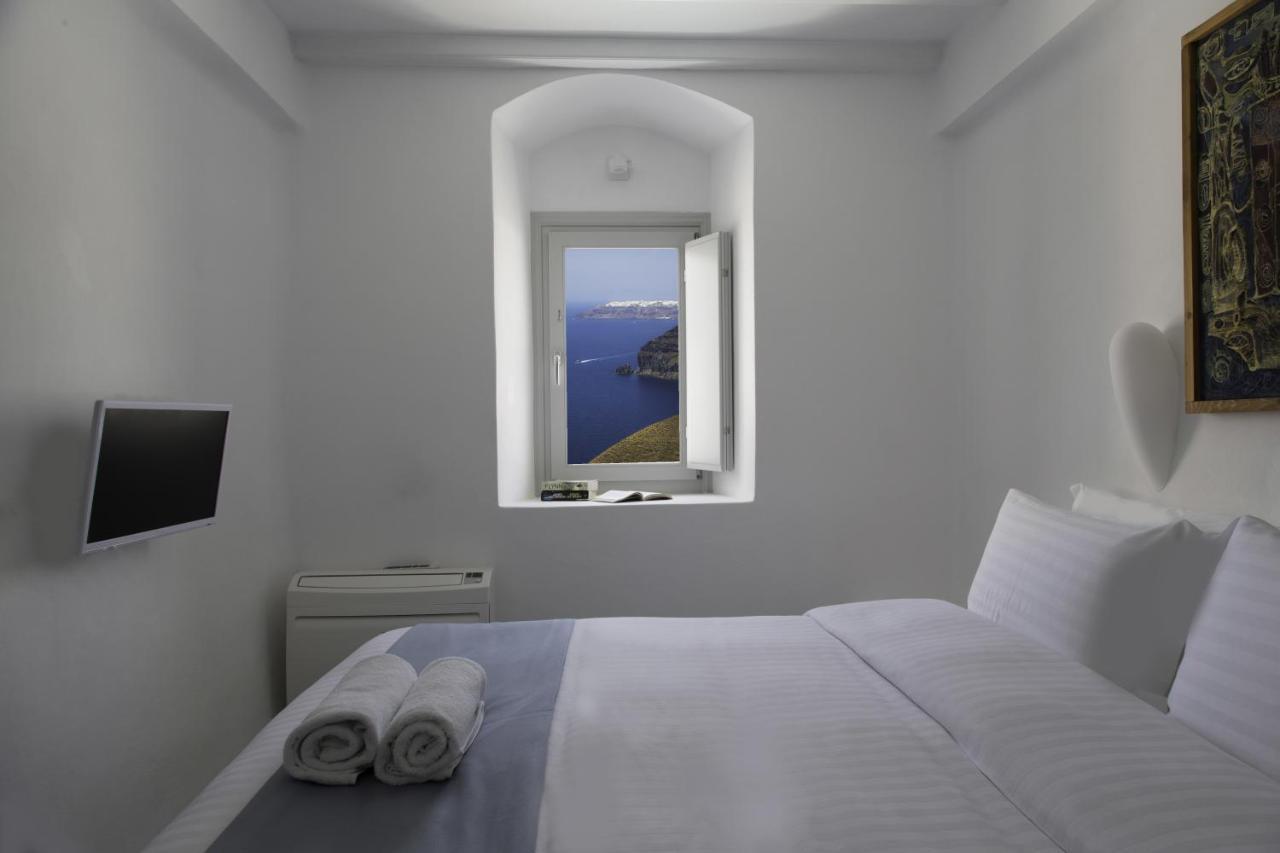 Trieris Villa & Suites 1