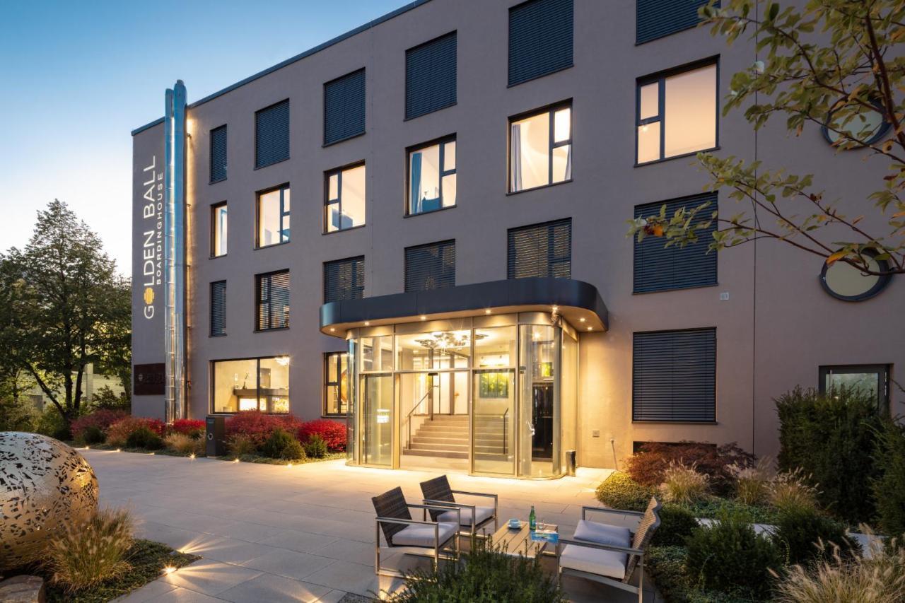 Golden Ball, Exclusive Serviced Apartments Munich