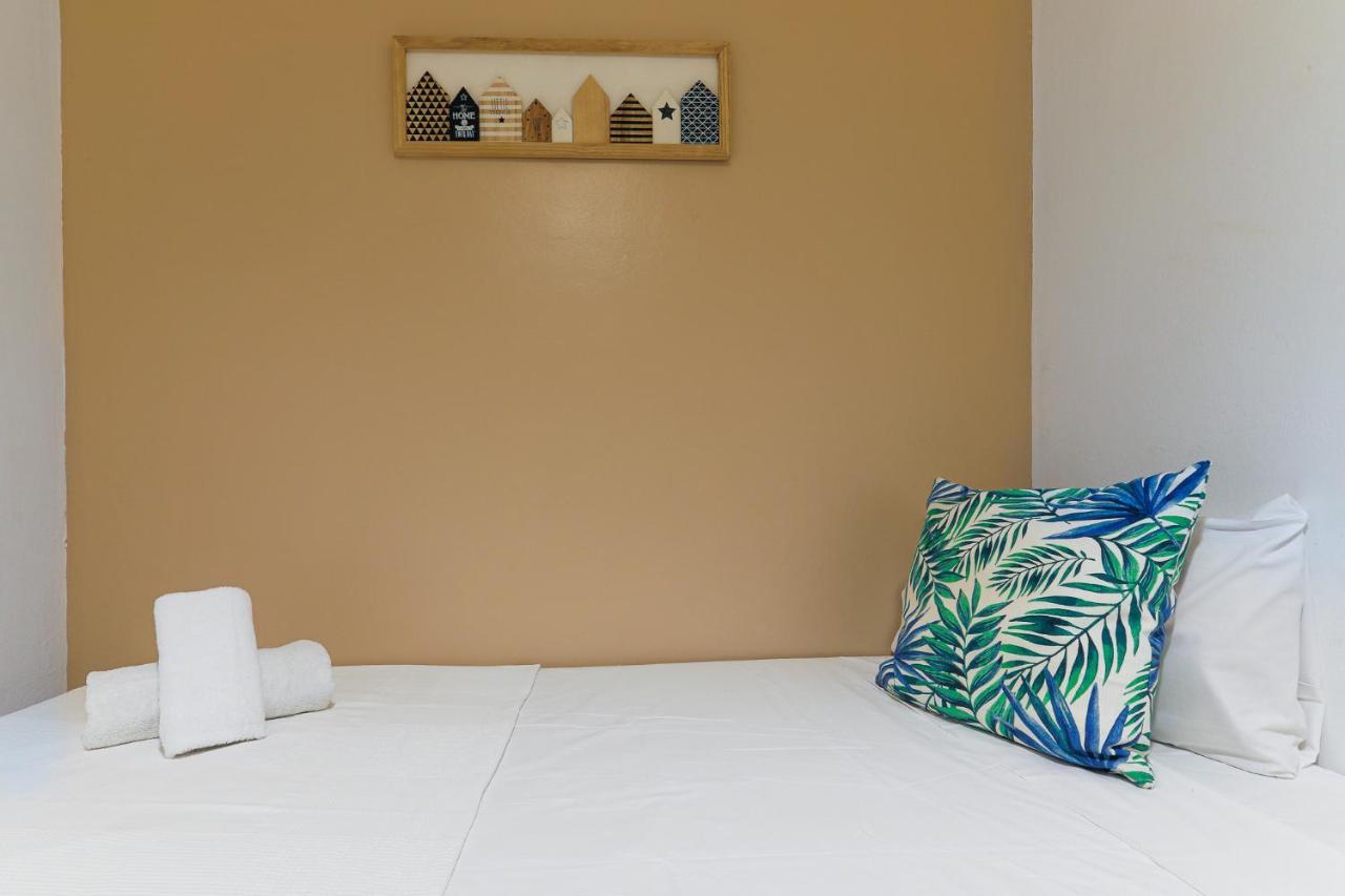 Be Barcelona Eixample Universidad 2