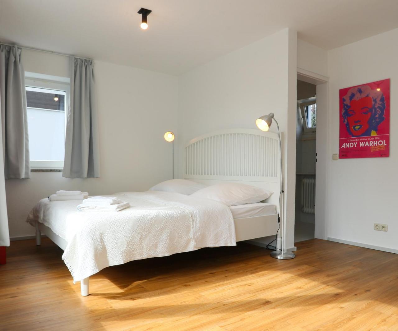 Relaxing 140m2 Holiday Home South of Munich - 25 Min To Center - Fully Equipped 1