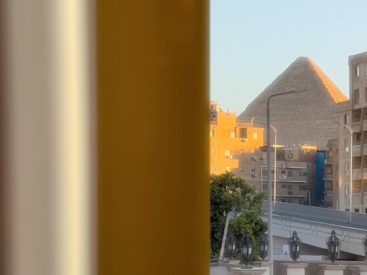 Royal Crown Pyramids Hotel