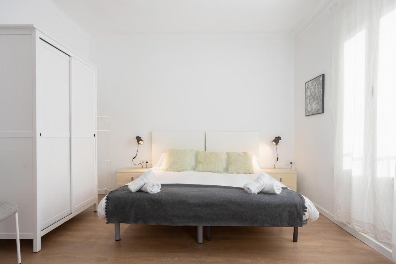 Housalia Lepant 3 Bedroom Apartment 300 Meters de Sagrada Familia 2