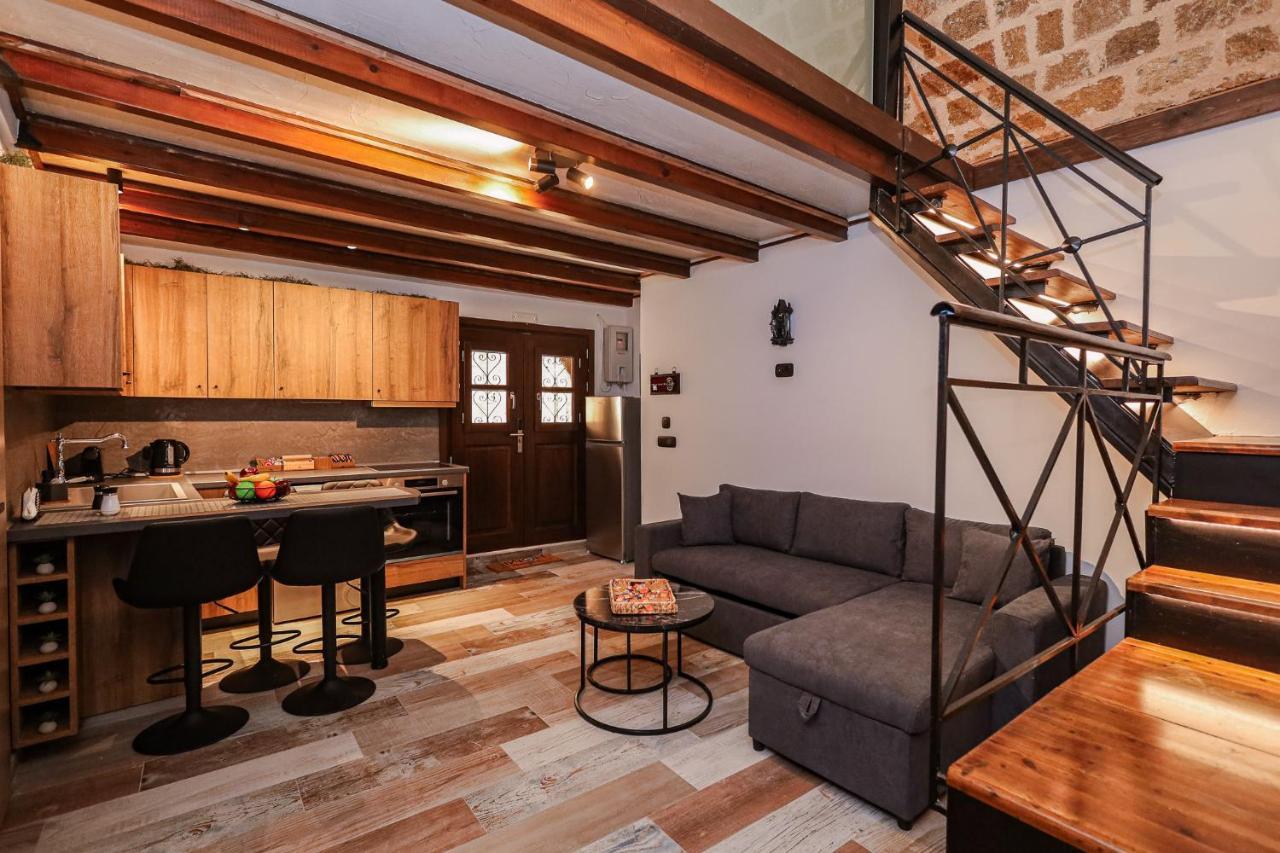 Medieval Apartment Estiva