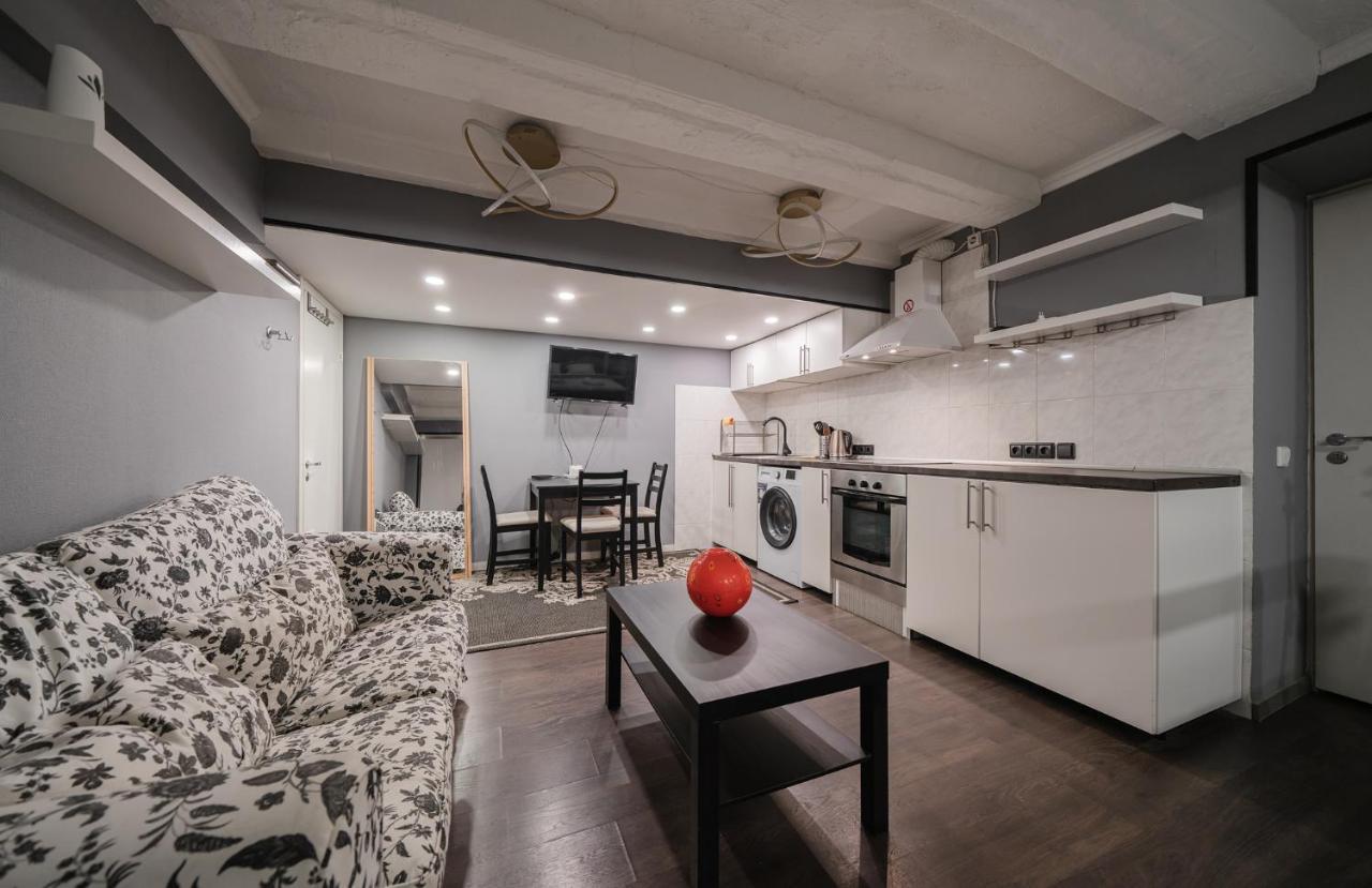 Islandijos Self Check-In Basement Apartments 1