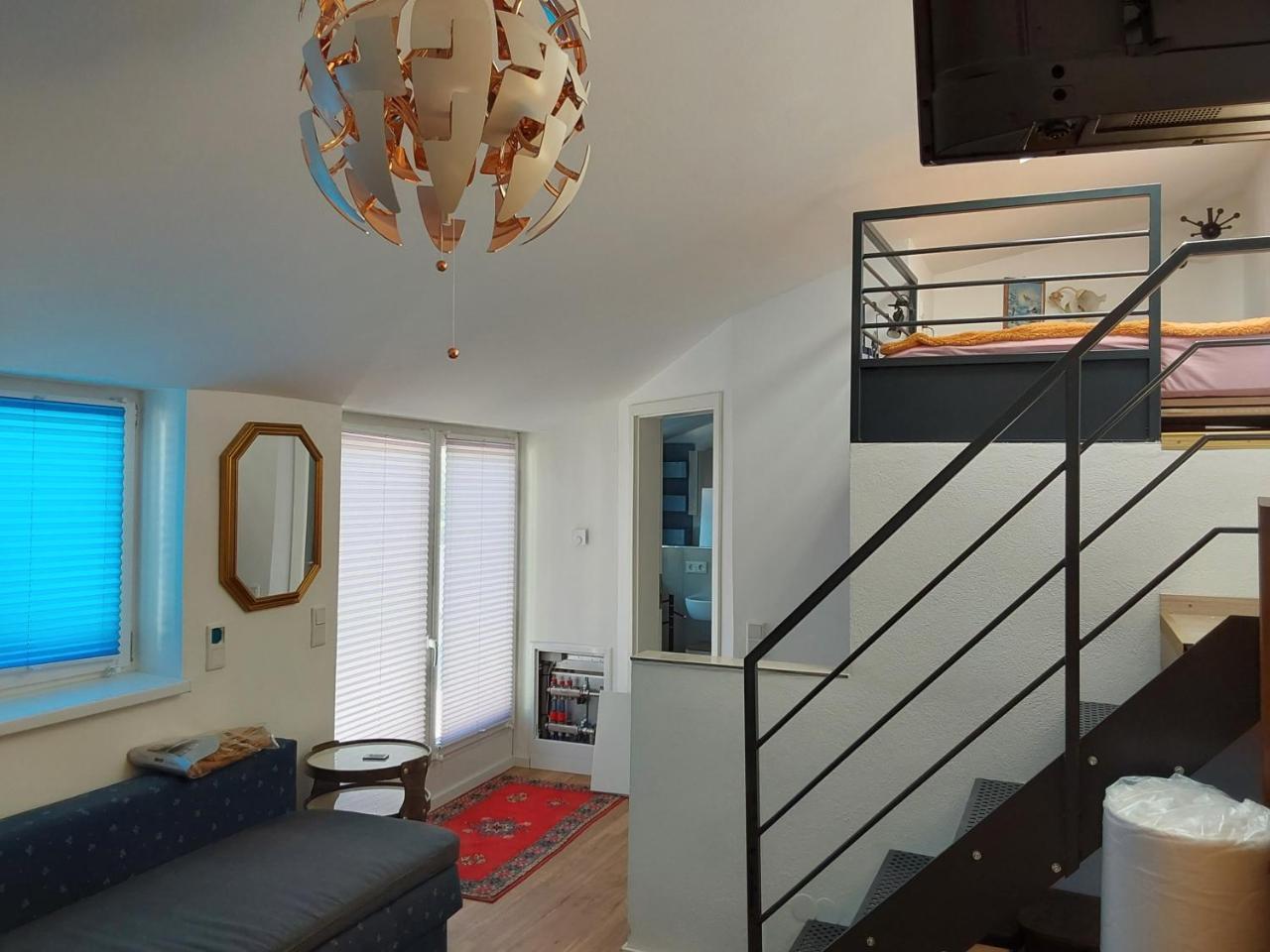 Cozy Central Apartment Leopoldstrasse -3,5 Rooms with Sauna And Garden 1