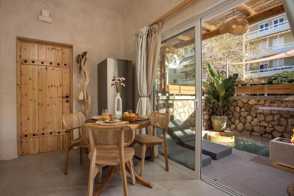 Saint Zoe Luxury Suite 2