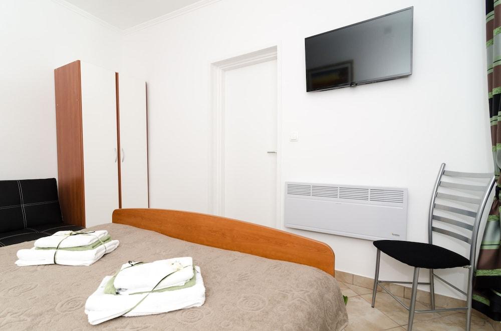 Apartments Kapelica 1