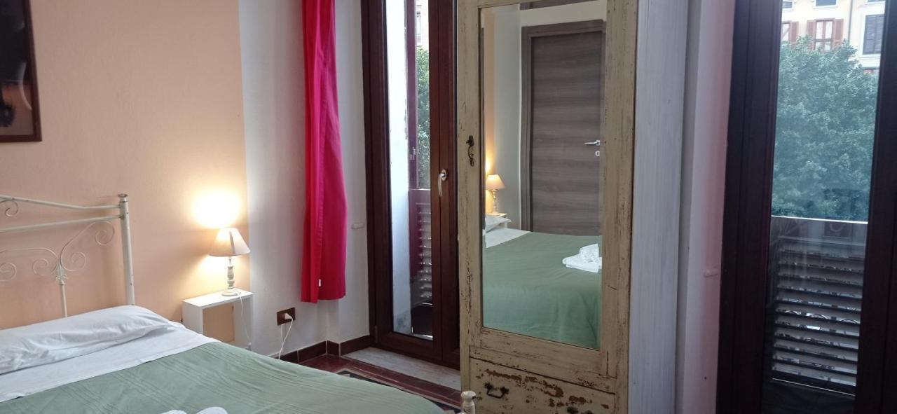 Onlyrooms III - Real City Center 1