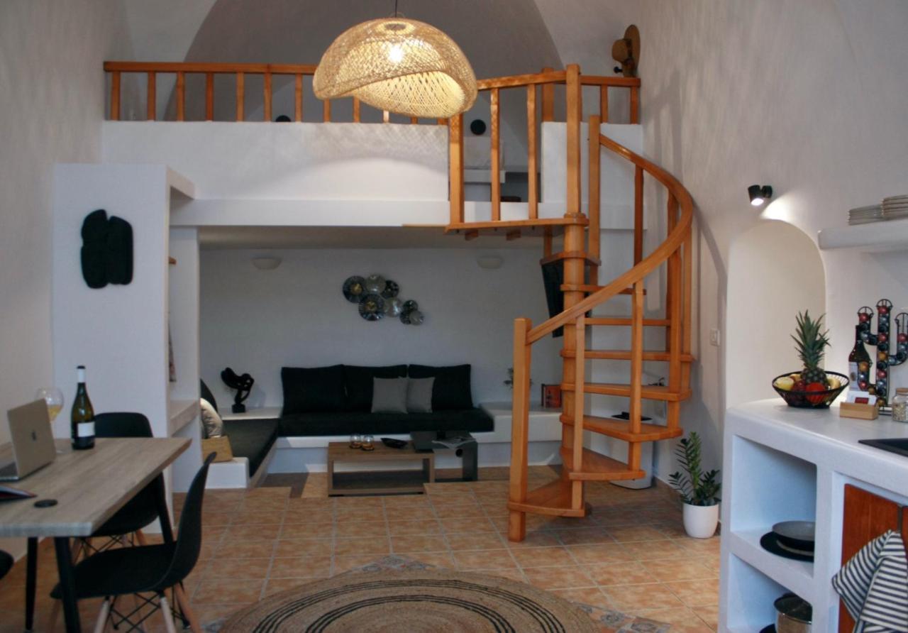 The Lithos Villa by a Terre Cave Villas 2