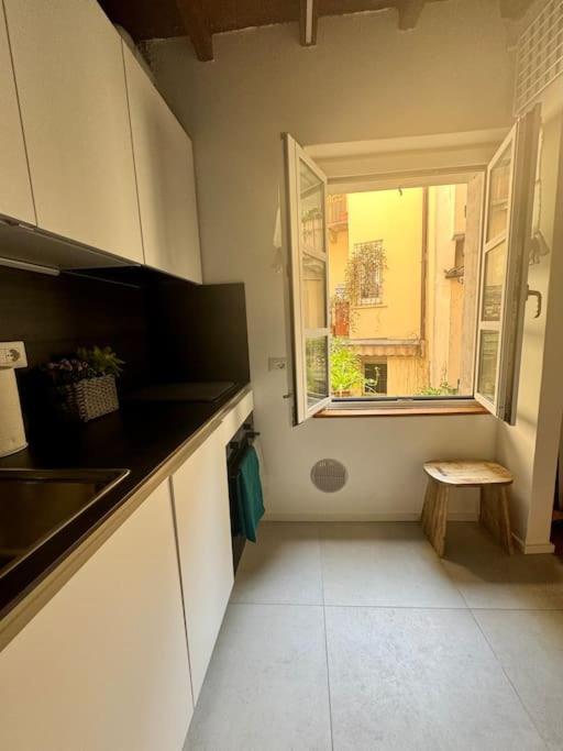 Splendido Bilocale in Via Madonnina, Zona Brera 1