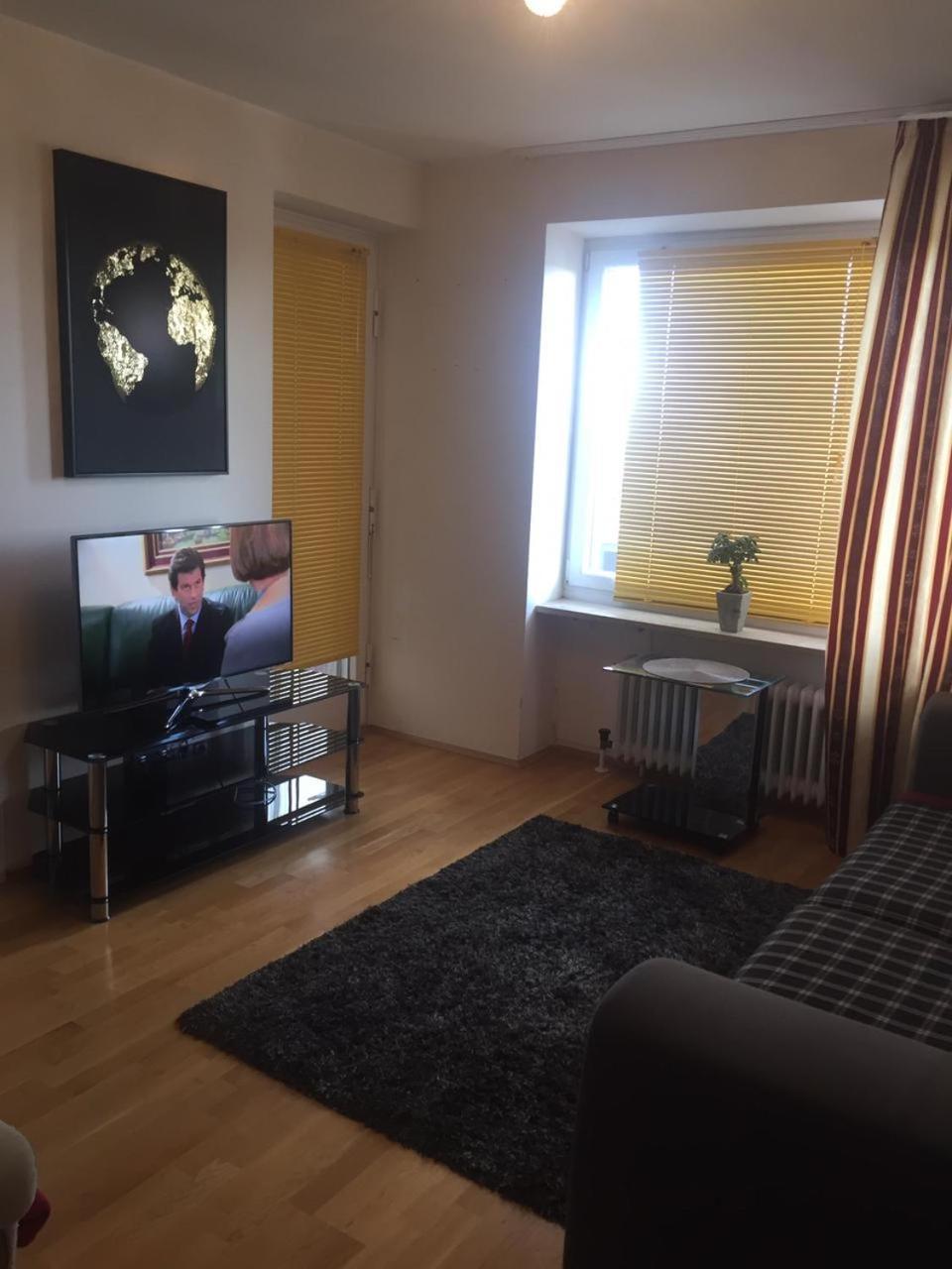 Alpblick - Apartment Mit Kostenlosen Parkplatzen!! 2