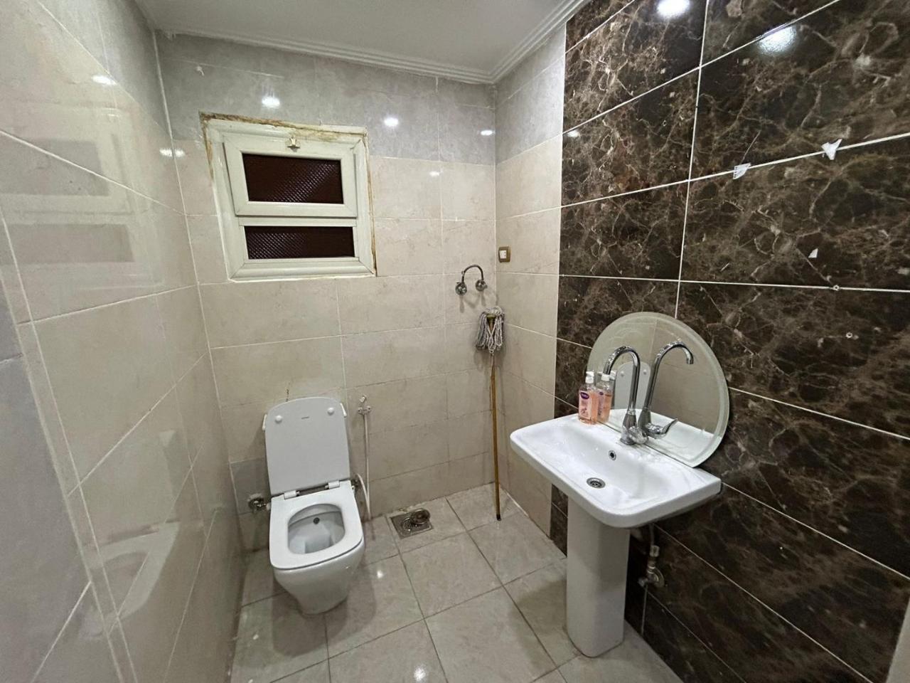 شقة على النيل بشارع مراد