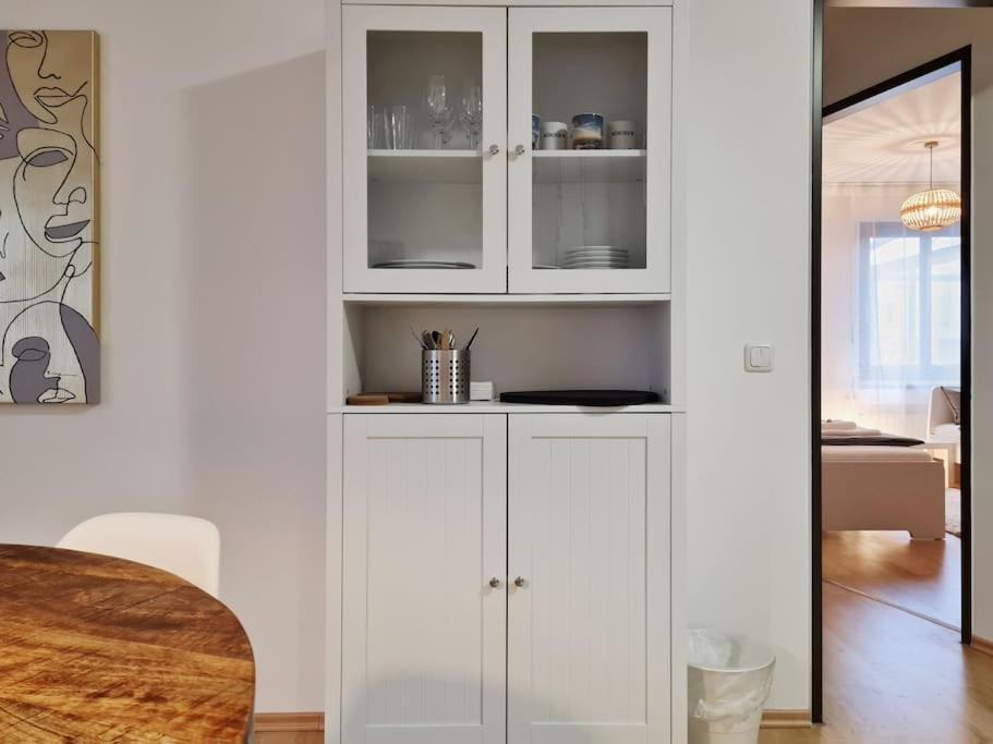 Sweet Home, Central & Quiet 2