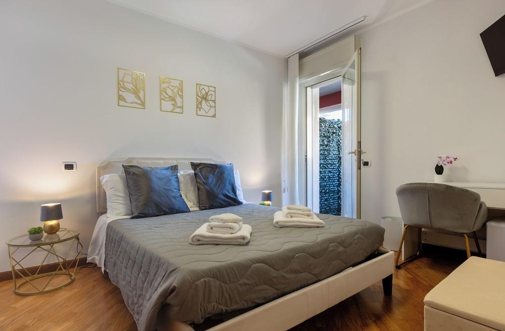 Fior di Loto Central 2