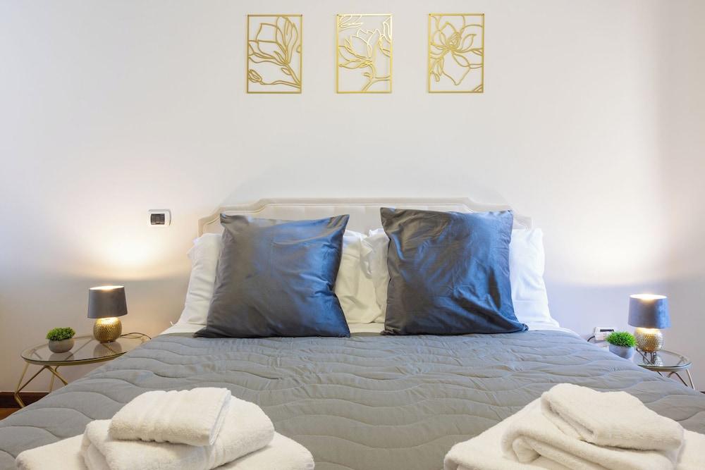 Fior di Loto Central 1