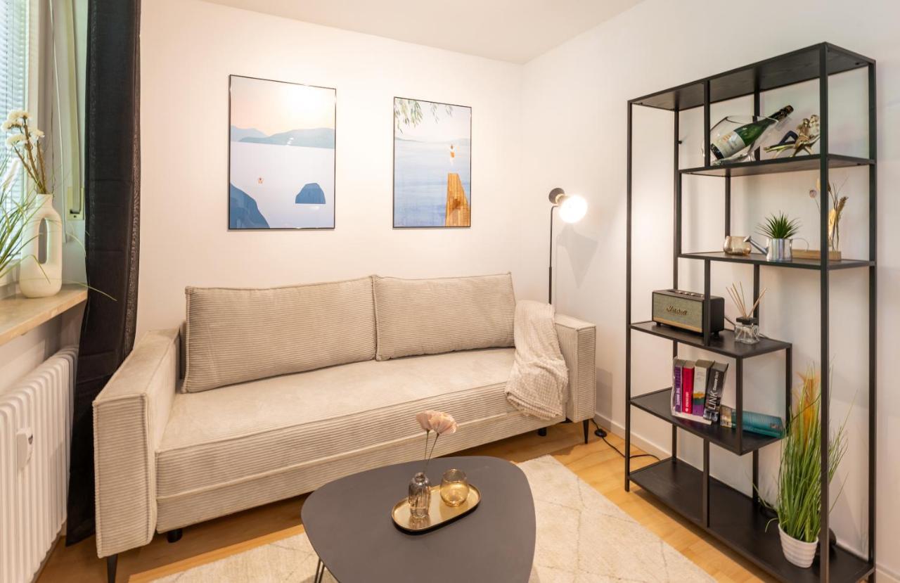 Sweethome - Kuche, Stellplatz, Wlan, Nahe S-Bahn (Adults Only)