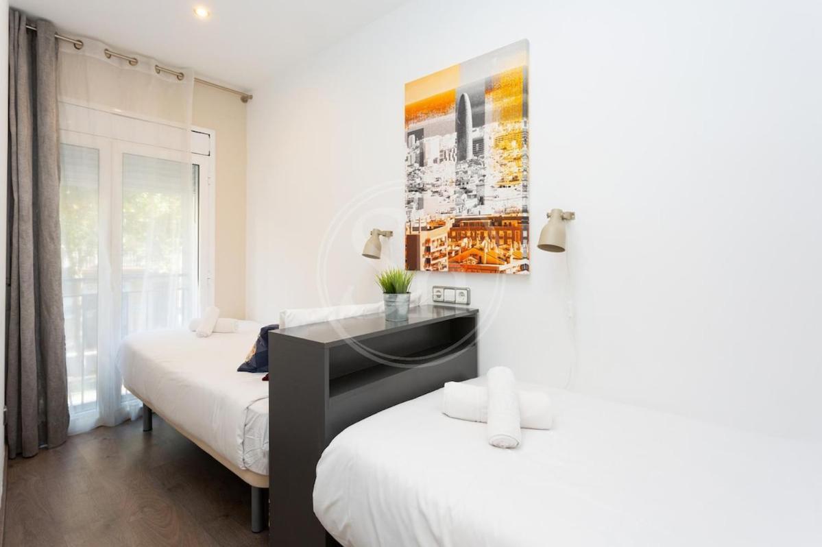 Apartamento Familiar Cerca de Sagrada Familia 1