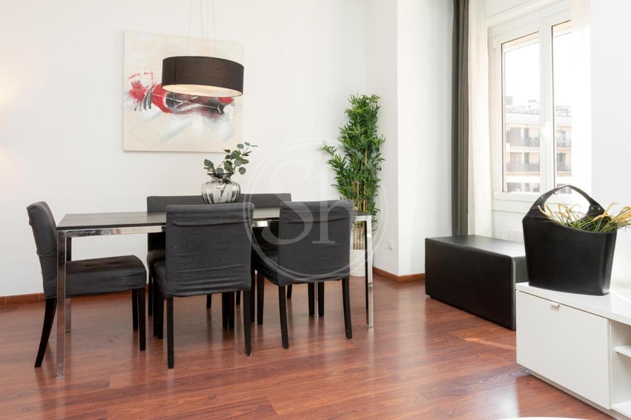 Wonderful Apartment Near Sagrada Familia 2