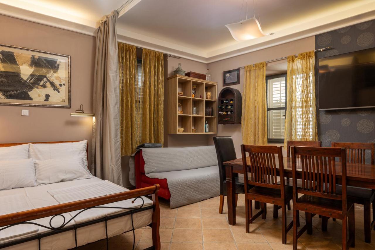 Seistanca Lux -Old City Entrance Dubrovnik 1