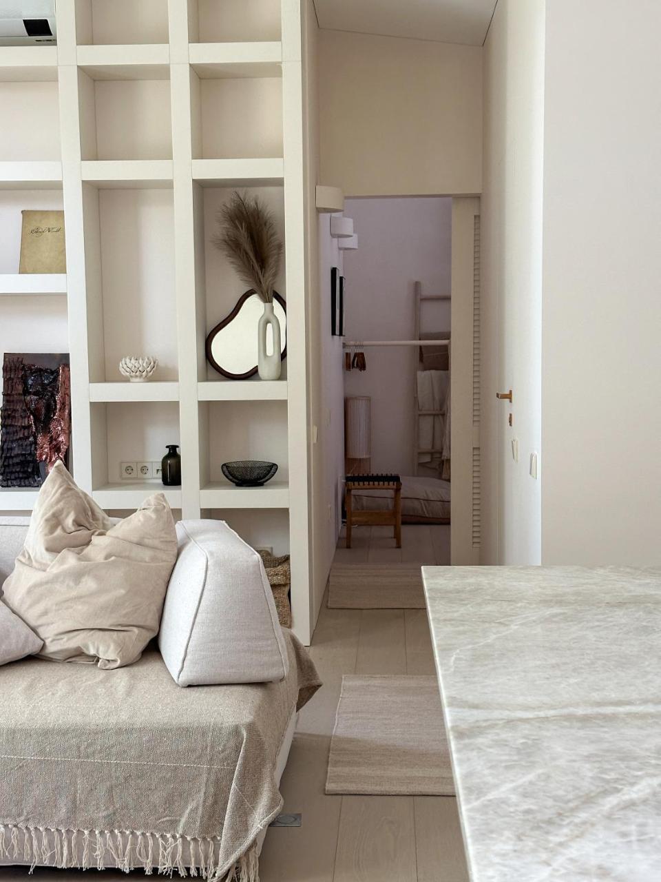 Ivis House Lakeside Retreat in Vilnius 1