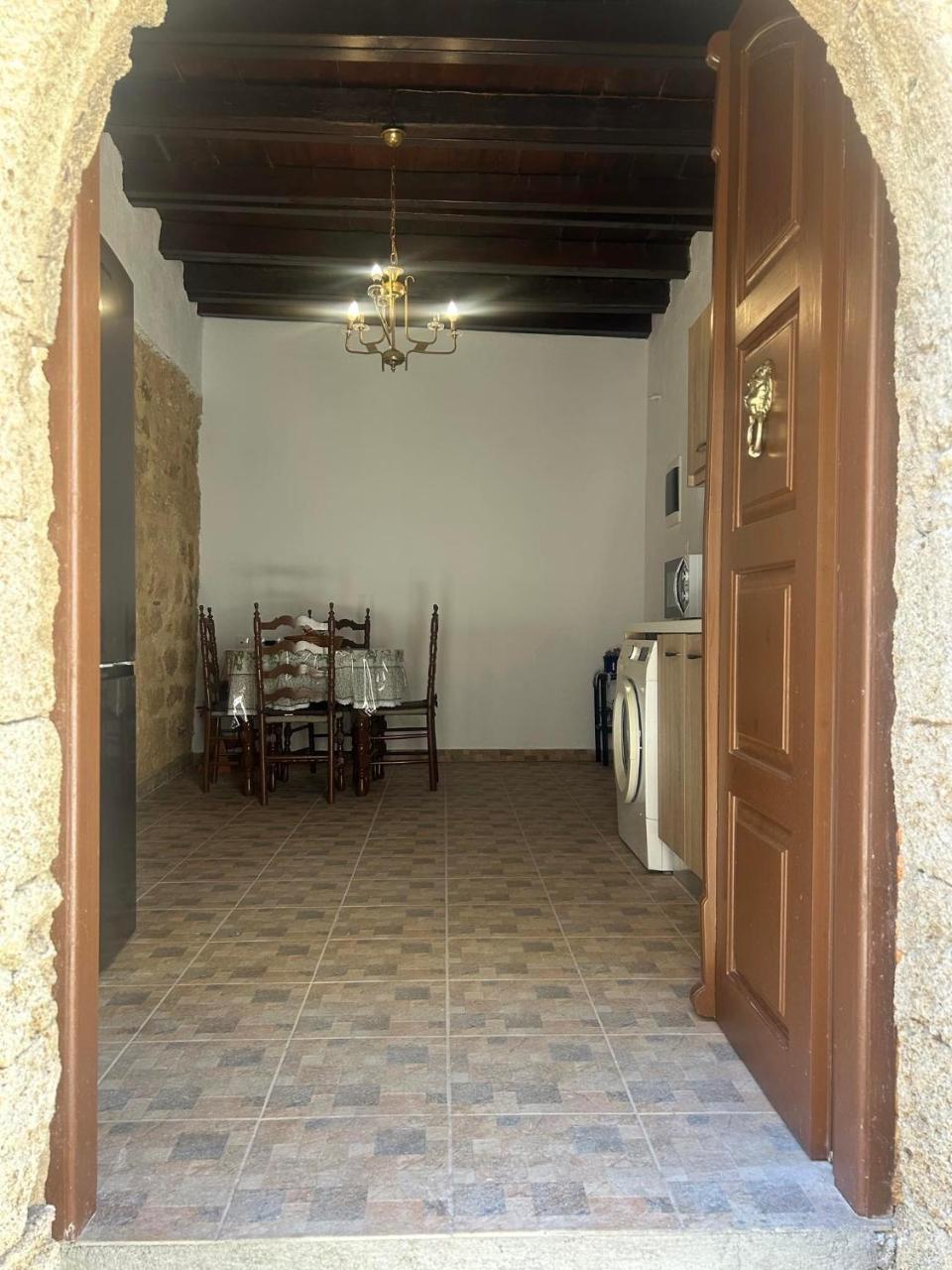 Zoe House-Old Town 2