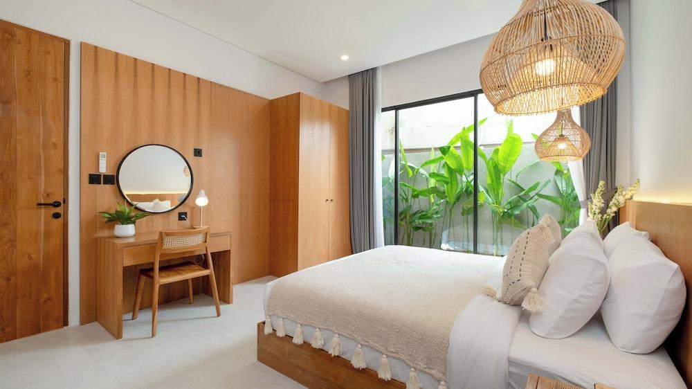 Villa Serenya by Villa Finder 2