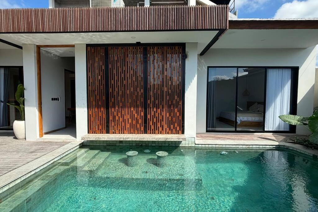 Cozy Villa with Pool in the Center of Ubud 2