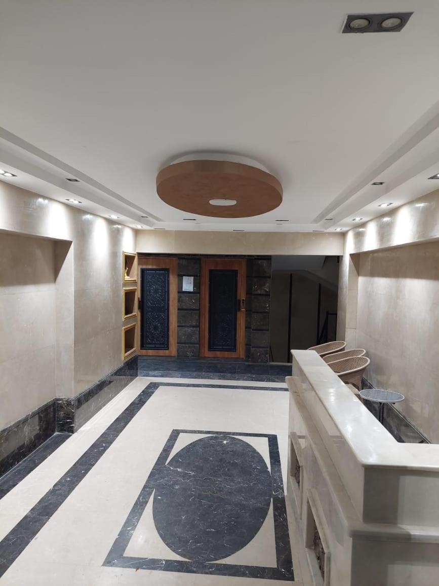 شقه مفروشه في المهندسين (Adults Only)