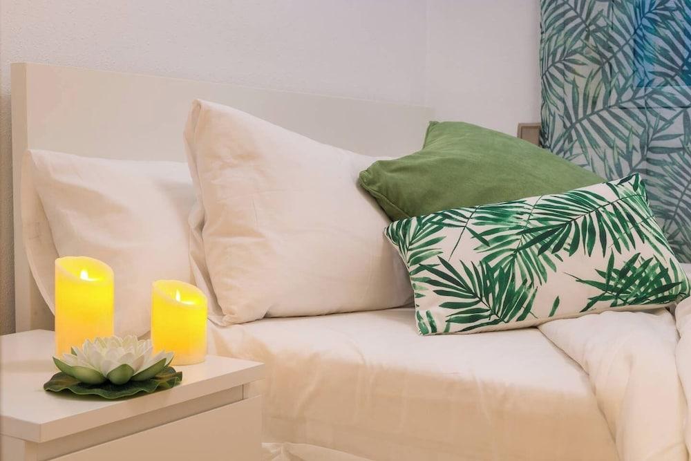 Stay U-Nique Apartment Provenca 1