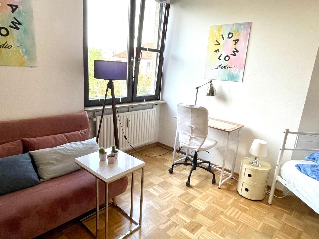 Großes Privatzimmer in Messe Und Oktoberfest Nahe