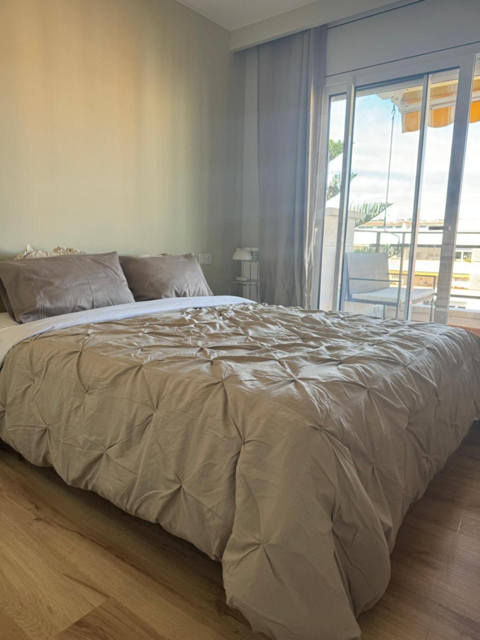 20 Метров До Пляжа Фенальс В Ллорет Де Мар 2