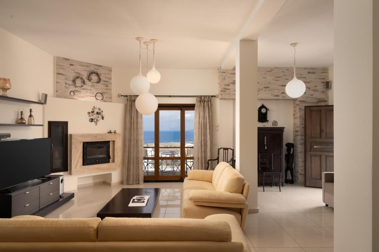 Central Seaview Heven Apartment in Fira Santorini