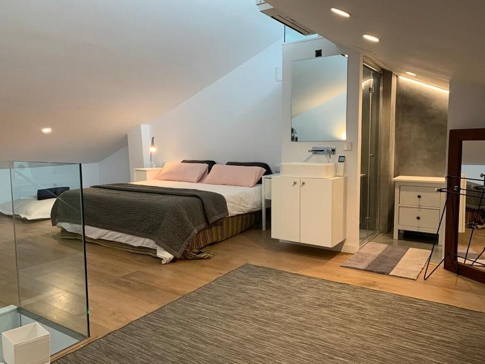 Lemon Tree Guest House 1