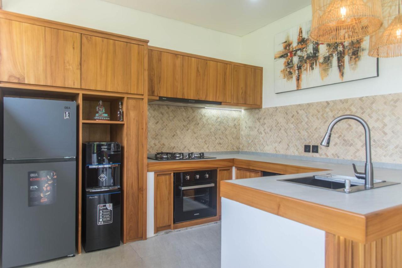 Villa Lena - 3 Bedroom Villa Amidst Ubud's Rice Fields, 180 Degree View 2