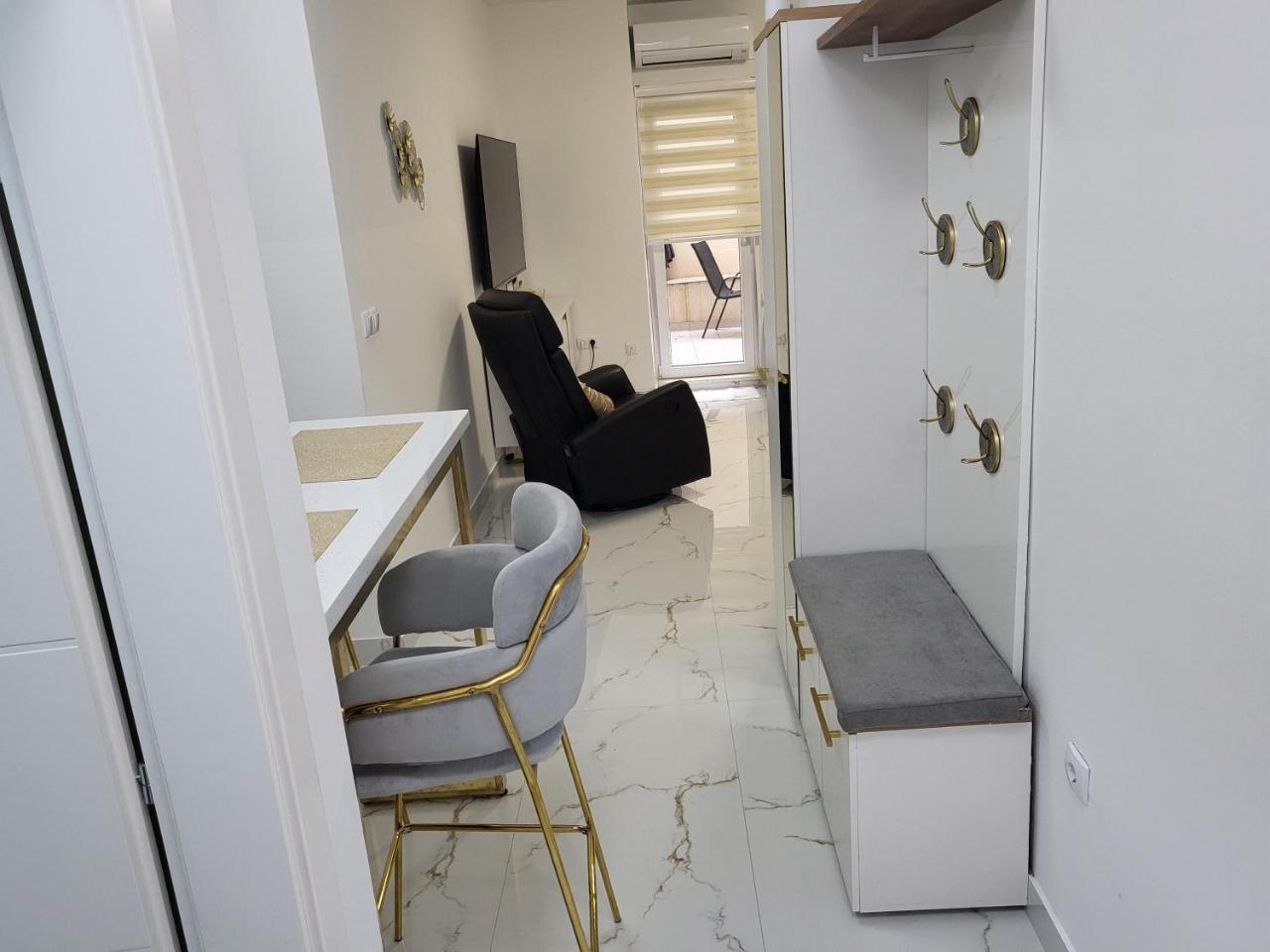 Mango Apartman Studio 1