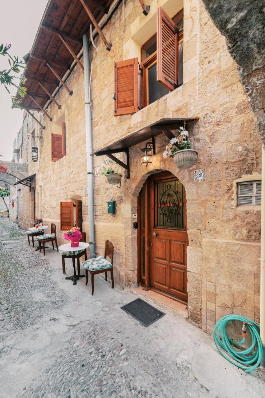 Kristinas View Studios 1