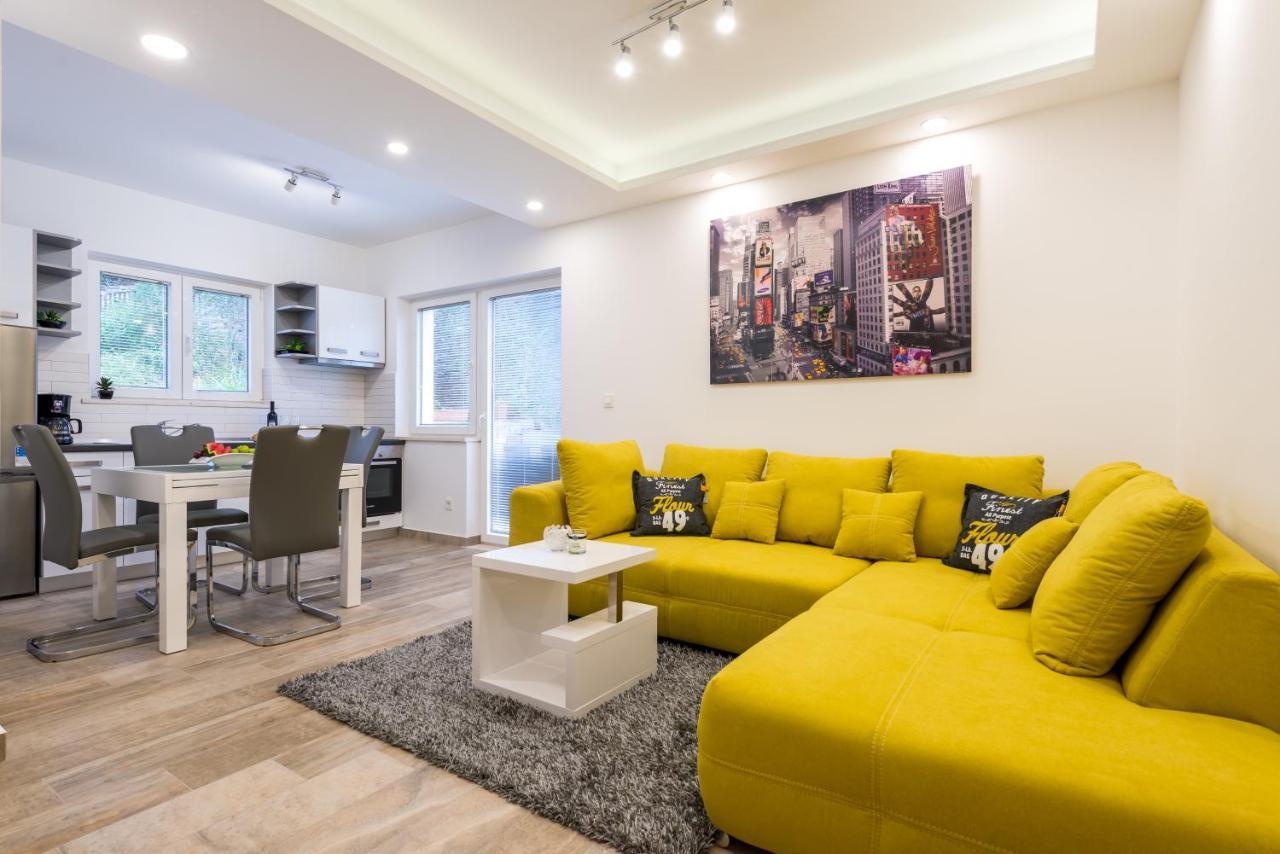 Apartment Helen Deluxe 1