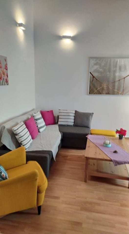 Niochori Apartments 1 1