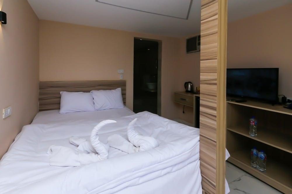 Pyramids Express View Inn 2