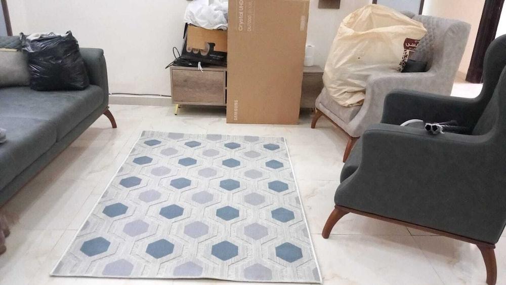 Royal Central Home in Cairo 1