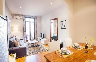 Viladomat Eixample Apartment