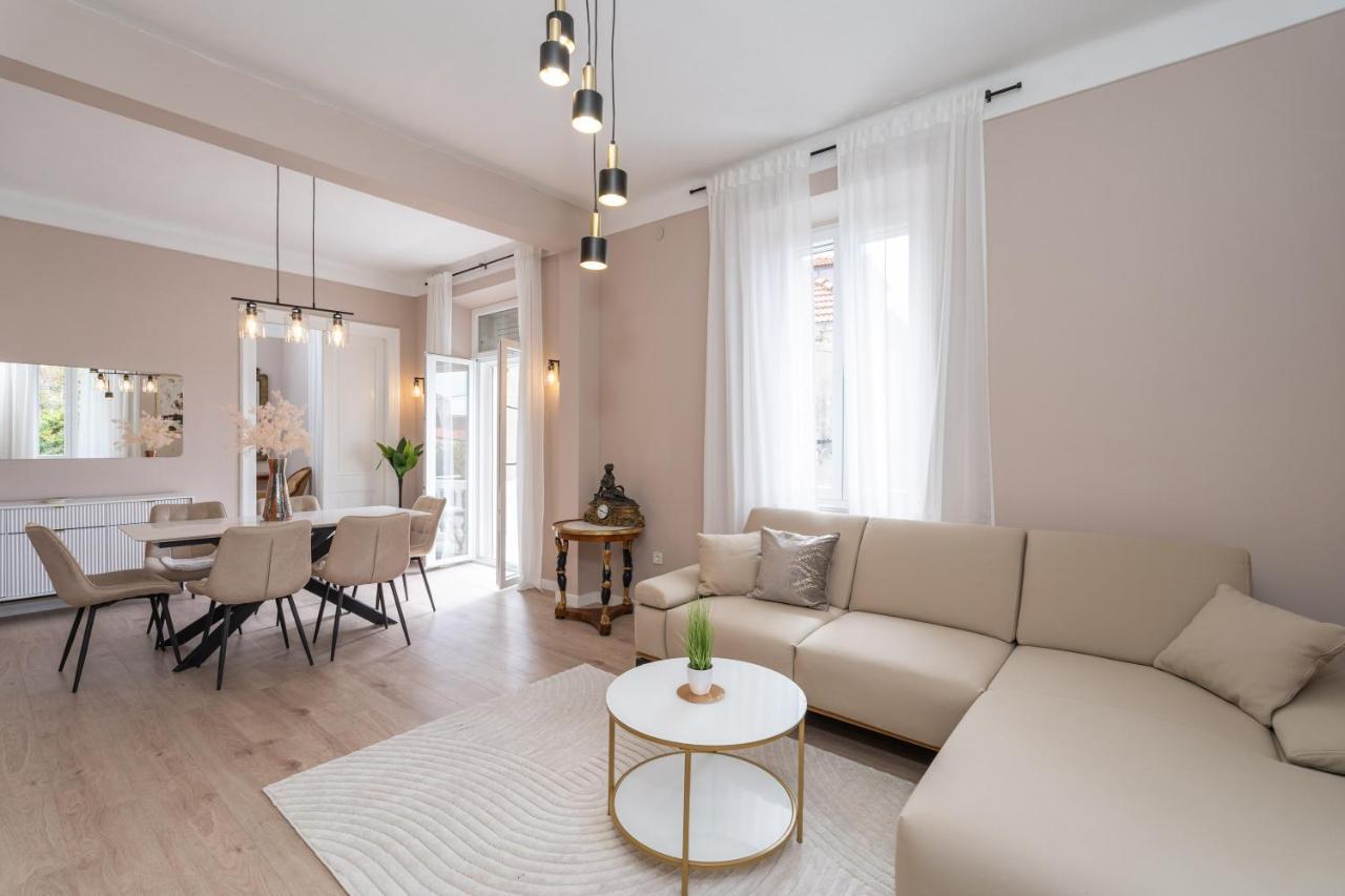 Evita Luxury Apartment